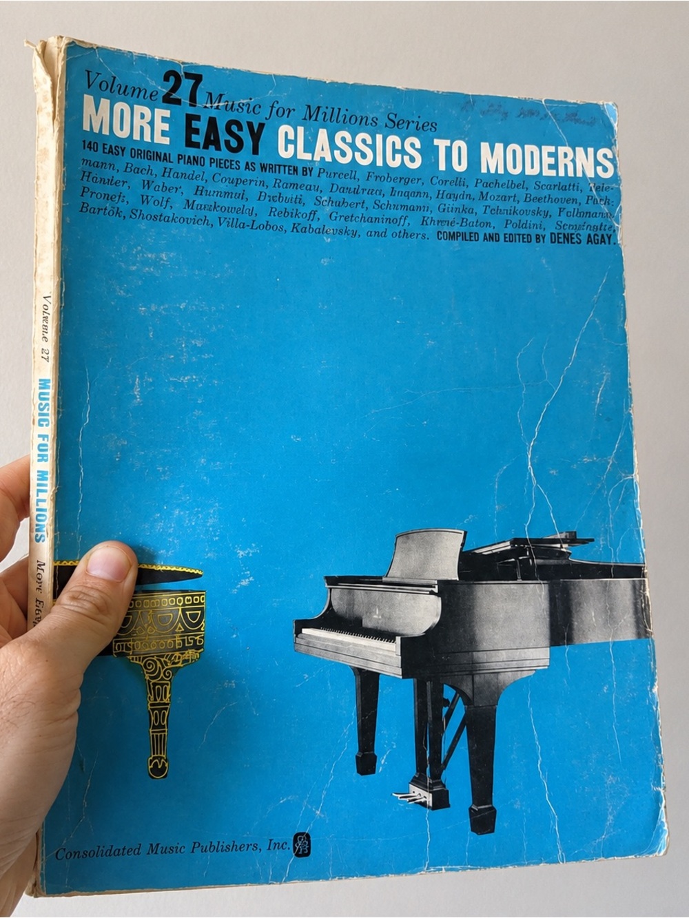 More Easy CLASSICS TO MODERNS Vol. 27 Music for Millions Series Denes Agay Book
